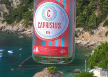 Caprisius: gin ai fiori, alle erbe e agli agrumi di Capri