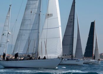 Regate, torna la magia della “Tre Golfi” «In arrivo i grandi campioni della vela»