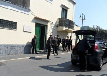 La sede del giudice di pace di Capri è ancora chiusa per lavori, Mario Coppola dice basta e si dimette