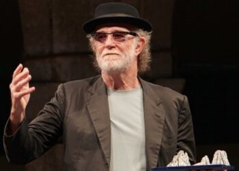 Il Premio Faraglioni a Capri a Nicola Piovani “monumento della musica da cinema”