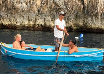 Erling Haaland a Capri, continua la passerella dei big del calcio