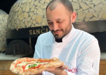 La pizza ai tre pomodori per la Giornata Mondiale del Pomodoro