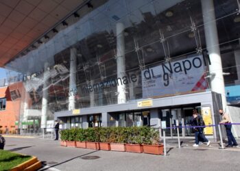 Fedele: Ridurre le tasse aeroportuali prima che le compagnie low-cost decidano di abbandonare Capodichino