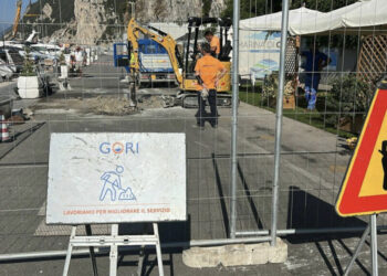 Capri, risolto guasto alla condotta idrica del porto turistico