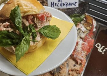 Gelato alla parmigiana di melanzane, nel 2024 l’idea del gelato “salato”