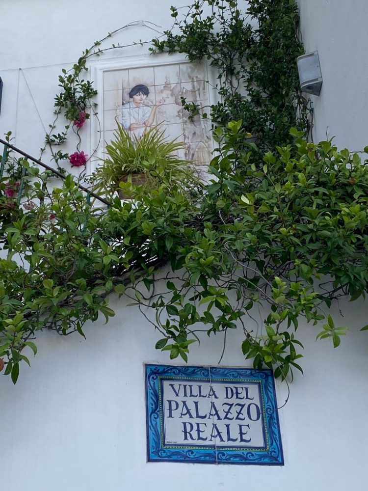 Sophia Loren 90 anni, gli auguri dell’isola di Capri