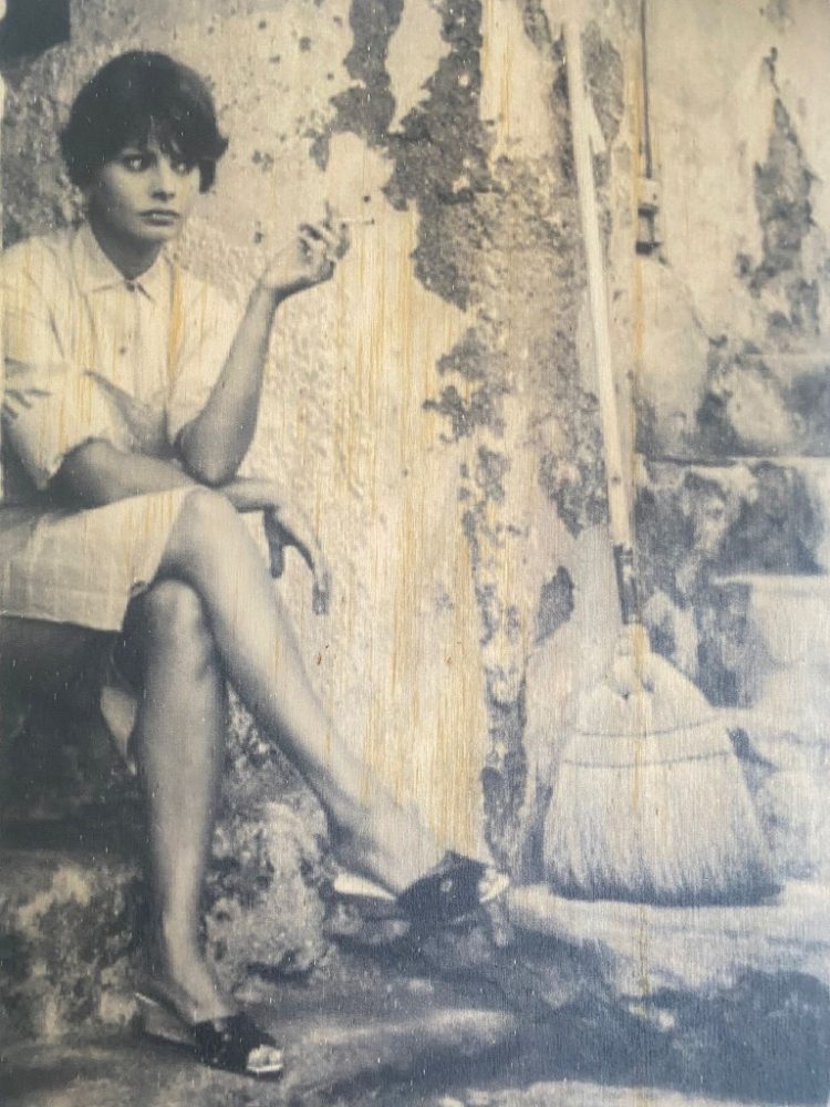 Sophia Loren 90 anni, gli auguri dell’isola di Capri