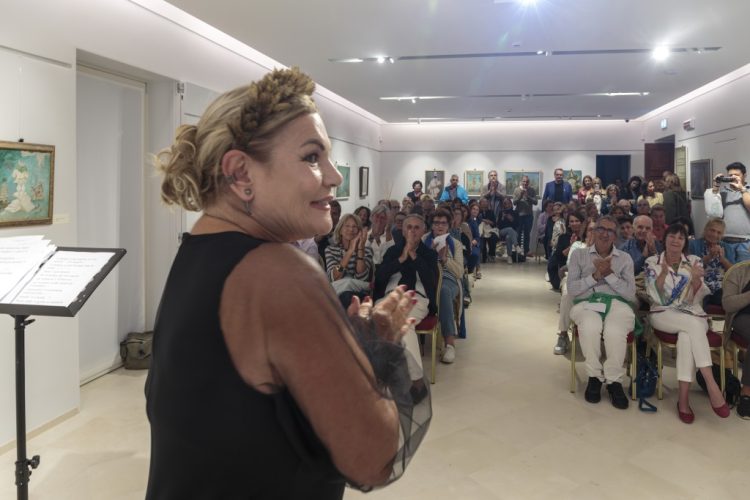 Eleonora #1799 – Successo di pubblico per lo spettacolo teatrale omaggio ad Enzo Moscato  Con Cristina Donadio e Federico Odling