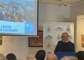 Capri e overtourism: chiesti poteri speciali per i sindaci e legge ad hoc