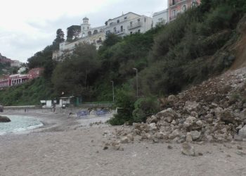 Il sindaco Falco dopo la frana di Marina Grande emette un’ordinanza per la messa in sicurezza dell’area