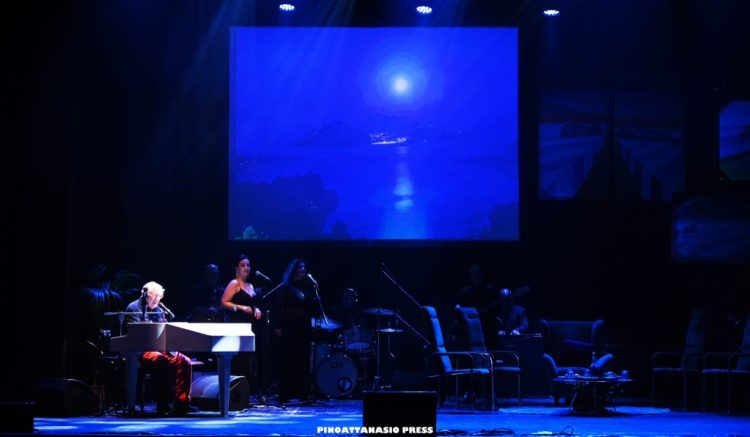 Peppino the King: la festa al Teatro Trianon Viviani per un grande Signore della Musica italiana – photogallery