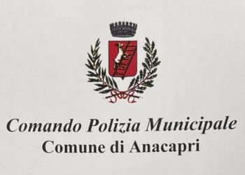 Anacapri: L’INTERDIZIONE AL TRAFFICO VEICOLARE E PEDONALE NEI PRESSI DEL CIV. 18 DI VIA VECCHIA DEL FARO