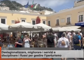 Paolo Falco, CAPRI. DESTAGIONALIZZARE, MIGLIORARE I SERVIZI E DISCIPLINARE I FLUSSI PER GESTIRE L’IPERTURISMO (SERVIZIO TG)
