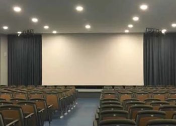 Dai 50 ANNI DELLA NASCITA La Compagnia teatrale A.RI.AN.IS. COL PATROCINIO DEL COMUNE DI ANACAPRI presenta “DON FELICE SCIOSCIAMMOCCA E LE PILLOLE D’ERCOLE”