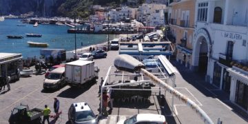 A Capri stop alle auto dei non residenti