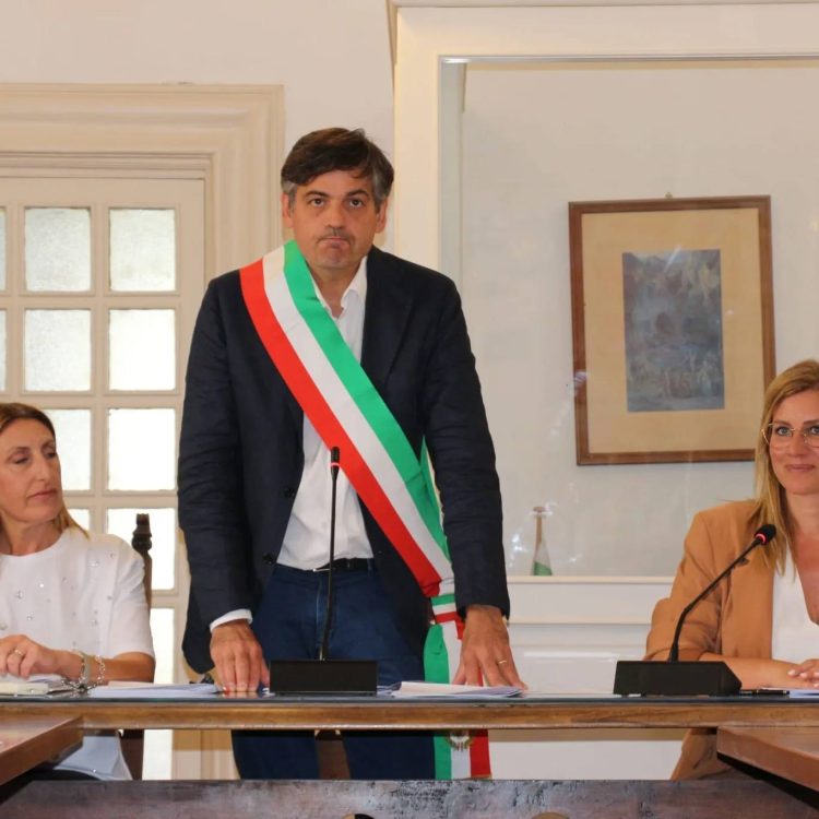 Il sindaco nomina i dirigenti del Comune di Capri per il 2025
