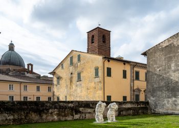 Human Connections – Filippo Tincolini – Da Capri a Pietrasanta : Oltre quaranta sculture nei luoghi simbolo della città
