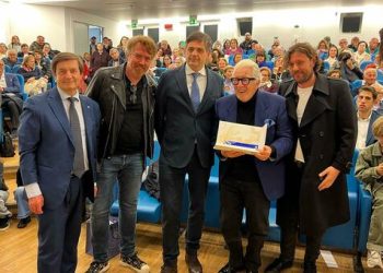 Peppino Di Capri riceve sull’isola azzurra le chiavi della città (Photogallery)