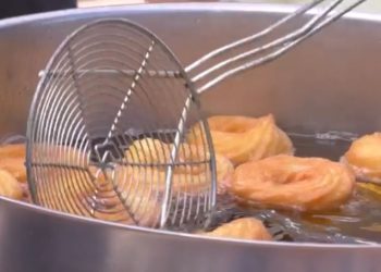 TGR: Le mille zeppole di Capri per aprire la stagione turistica (Video)