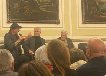 Sud, non sudditi. Napoli, pienone al Vesuvio per l’ultimo libro di Aprile: La secessione? Siamo noi a volerla