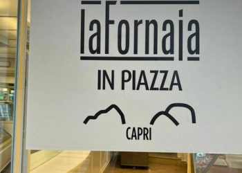 Capri, rinasce “La Fornaia”: riaccende l’antico forno nel cuore della Piazzetta (Gallery)