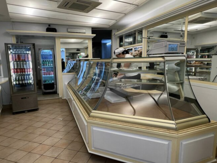 Capri, rinasce “La Fornaia”: riaccende l’antico forno nel cuore della Piazzetta (Gallery)