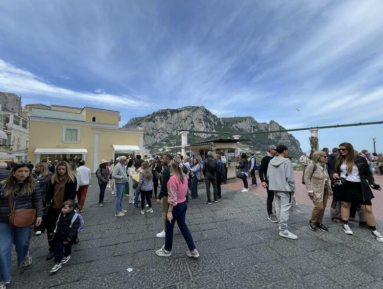 Capri resta ai vertici delle località turistiche delle vacanze Pasquali (Gallery)
