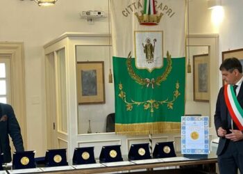 Capri, prima edizione del premio Campanile D’Oro: il riconoscimento che premia sociale e cultura (Photogallery)