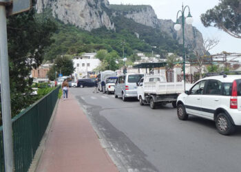 Courtesy car a Capri, Tar sospende limitazioni a circolazione