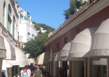 Capri prima nel Sud per acquisti tax free: «La spinta decisiva dagli americani»