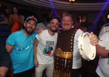 Il ritorno di Mertens a Capri per una festa tutta Aneme e Core