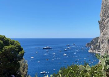 Allarme sociale: legge speciale urgente per Capri
