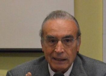 Addio a Ermanno Corsi, voce autorevole del Premio Capri-S.Michele e custode dell’anima culturale dell’isola