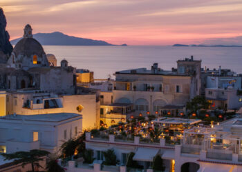 UN NUOVO Ristorante NEL CUORE DI CAPRI