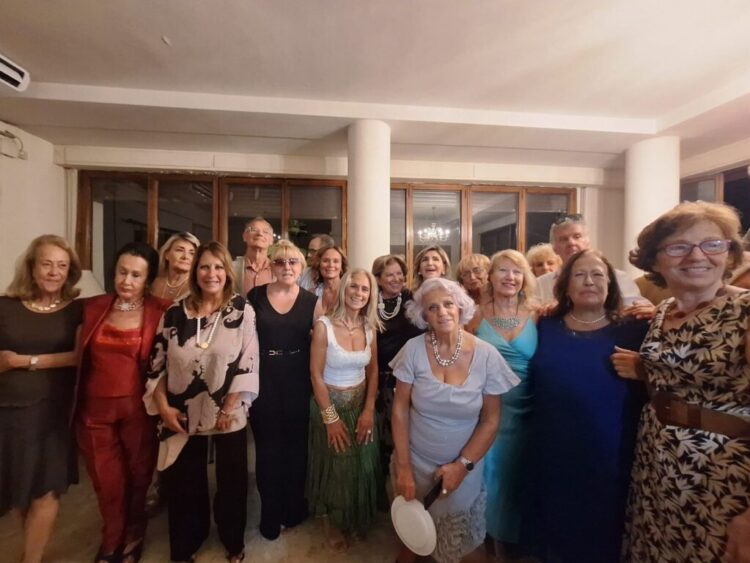 Festeggiamenti di Sant’Anna nella sede della Funicolare di Capri a Piazza San Pasquale a Napoli per il suo amministratore prof. avv. Anna La Rana De Nardo