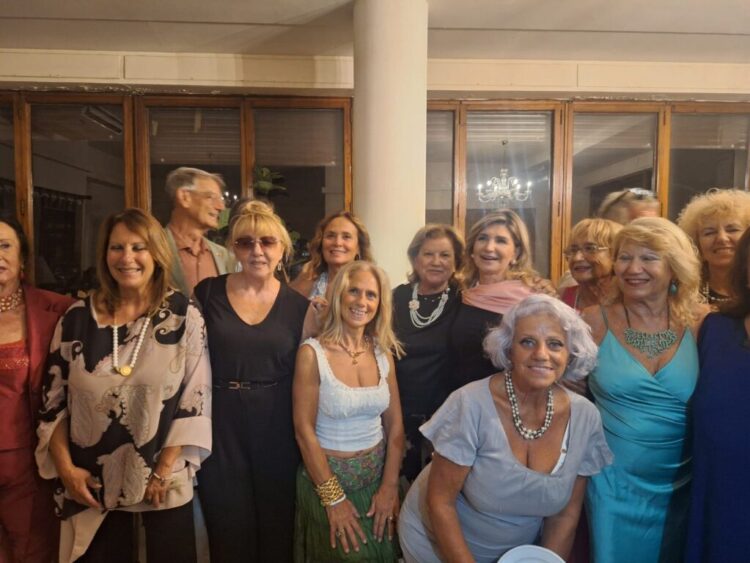 Festeggiamenti di Sant’Anna nella sede della Funicolare di Capri a Piazza San Pasquale a Napoli per il suo amministratore prof. avv. Anna La Rana De Nardo