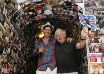 Boris Johnson a sorpresa all’Anema e Core