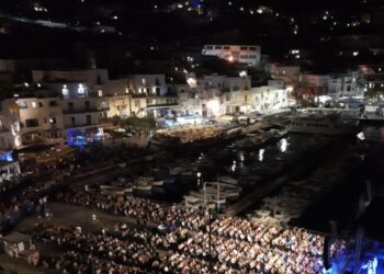 Capri a San Lorenzo tra vip e notte di stelle