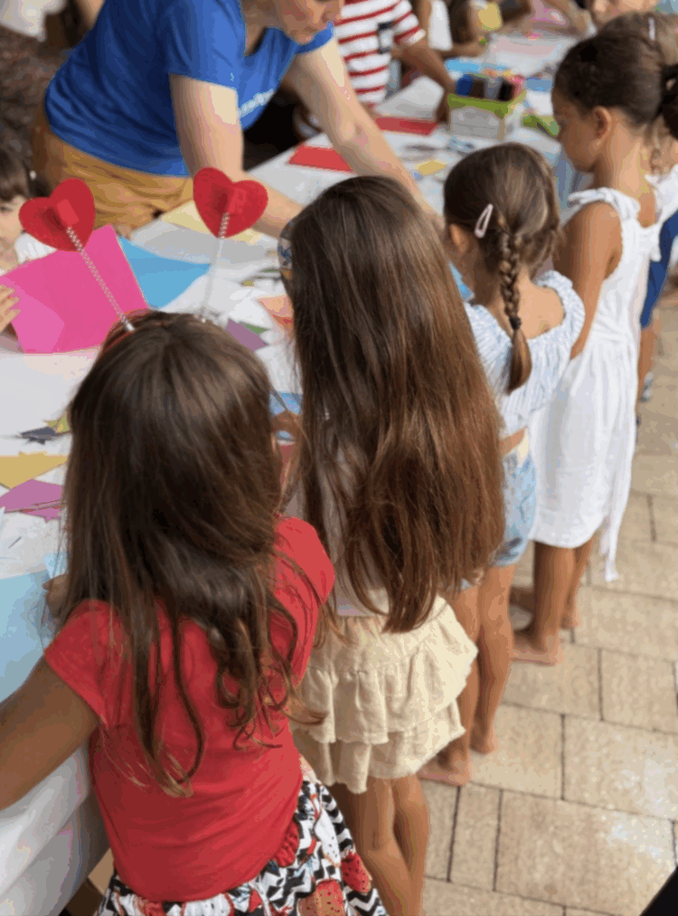 A Capri “Mani nel Blu”: laboratori creativi per avvicinare i bambini alla salvaguardia del mare (Gallery)