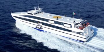 CONSEGNATA LA “SNAV POLARIS”, LA NUOVA UNITÀ VELOCE PER IL GOLFO DI NAPOLI