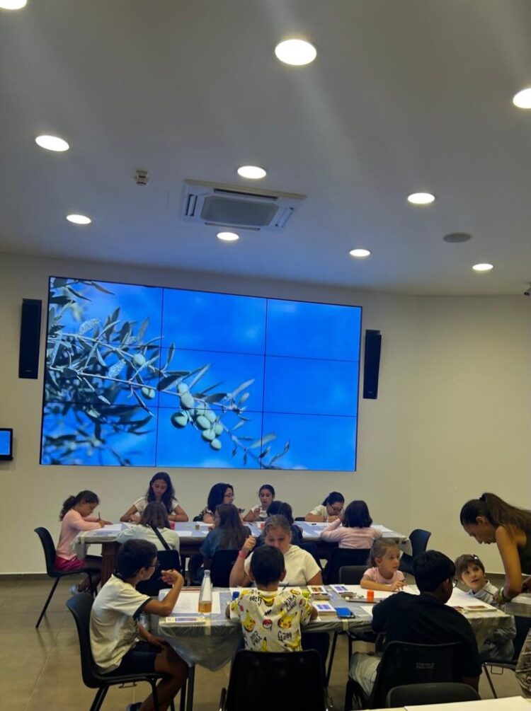 Arte tra gli ulivi: nel corso della Settembrata i bambini protagonisti del Concorso di Disegno “C. Vinaccia”