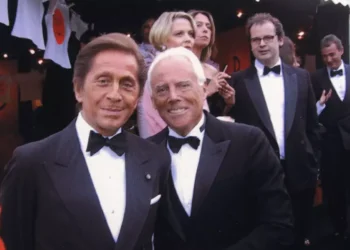 Valentino e Giammetti, “ci inchiniamo al talento di Giorgio”