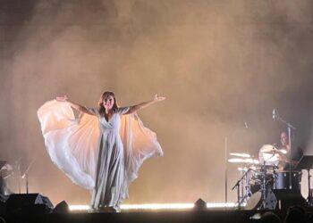 Serena Rossi alla Certosa di Capri per il progetto solidale