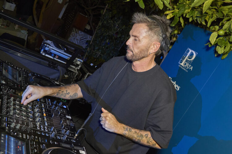 That’s Amore Capri: musica, emozioni e solidarietà sotto i limoni di Paolino