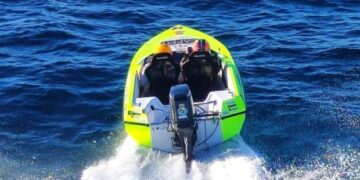 Nuovo record mondiale offshore sulla tratta Napoli-Capri, per il pilota Gullo del Gruppo Caffo
