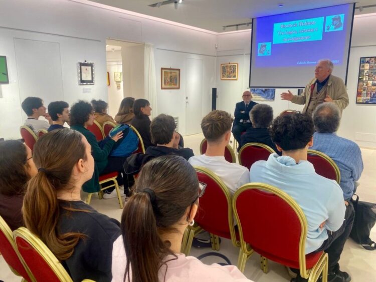 “The Visual Sherlock Holmes. Arte, cinema e fumetti nel mondo holmesiano” in mostra alla Fondazione SMZ fino al 26 ottobre