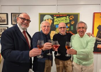 TGR Campania/Sherlock Holmes sbarca a Capri e l’isola azzurra entra nel circuito del giallo