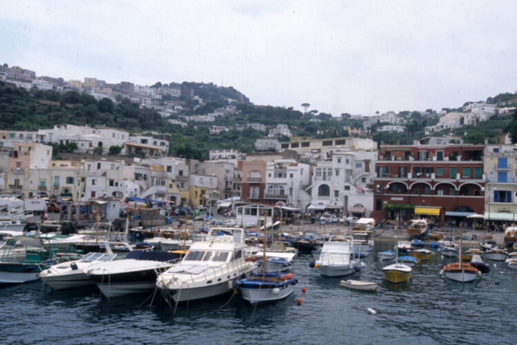 CAPRI PORTICCIOLO