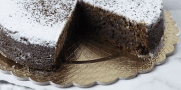 Le torte al cioccolato più buone al mondo secondo TasteAtlas: 4 su 5 sono italiane