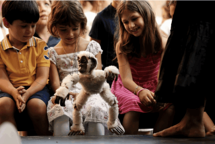 “Anacapri. Sguardi Teatrali” approda a Napoli e posa gli sguardi sul Presepe Favoloso della Sanità